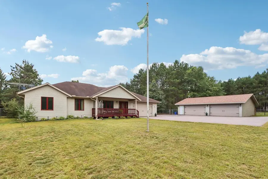 911 Gillette Lane, Wisconsin Dells, WI 53965 - #3