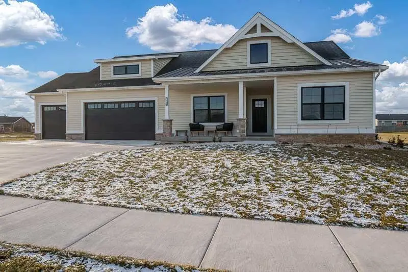 139 E Evergreen Lane, Milton, WI 53525 - Image #2