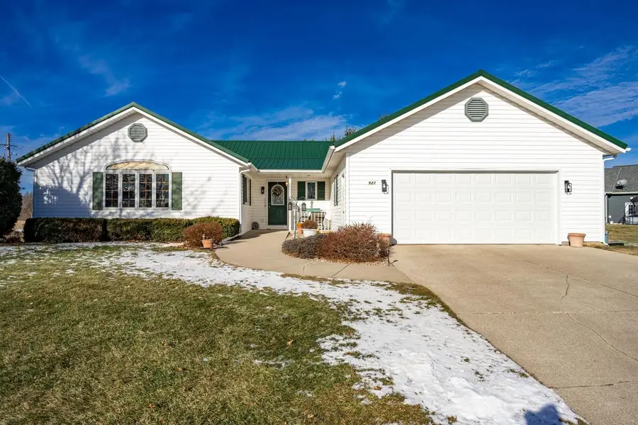 921 Stewart Court, Mauston, WI 53948 - #2