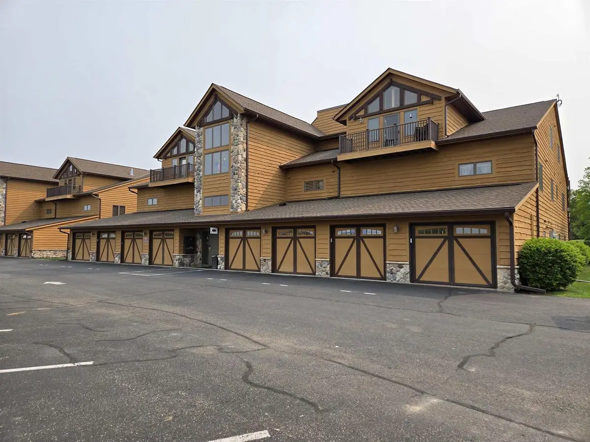 1826-2 Parkland Drive #502, Arkdale, WI 54613 - Image #1