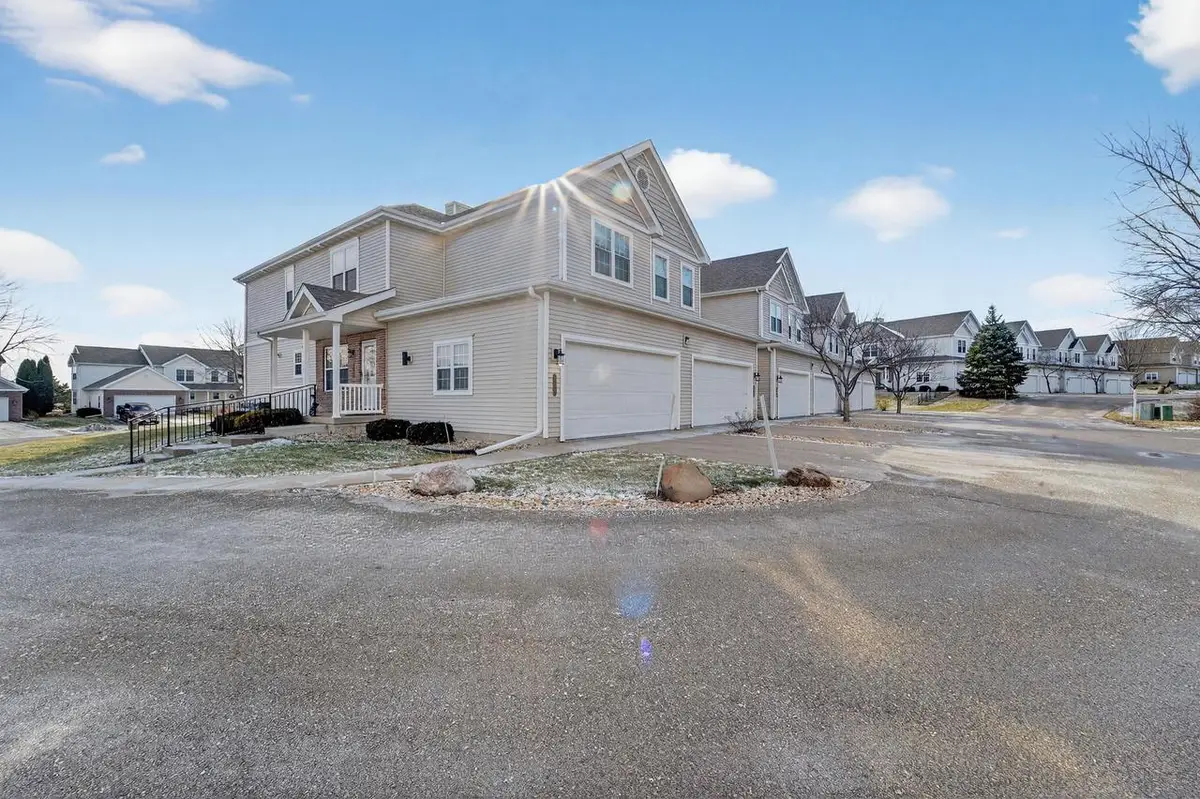 644 Bear Claw Way, Middleton, WI 53562 - Image #1