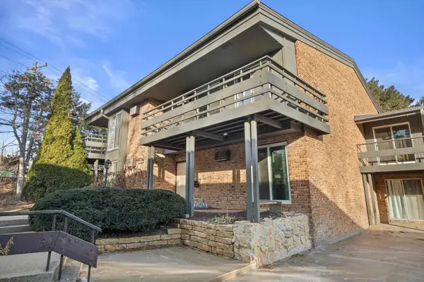 6251 Charing Cross Lane #E-5, Middleton, WI 53562