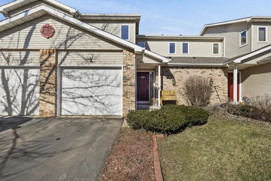 928 Hemlock Drive, Verona, WI 53593 - #2