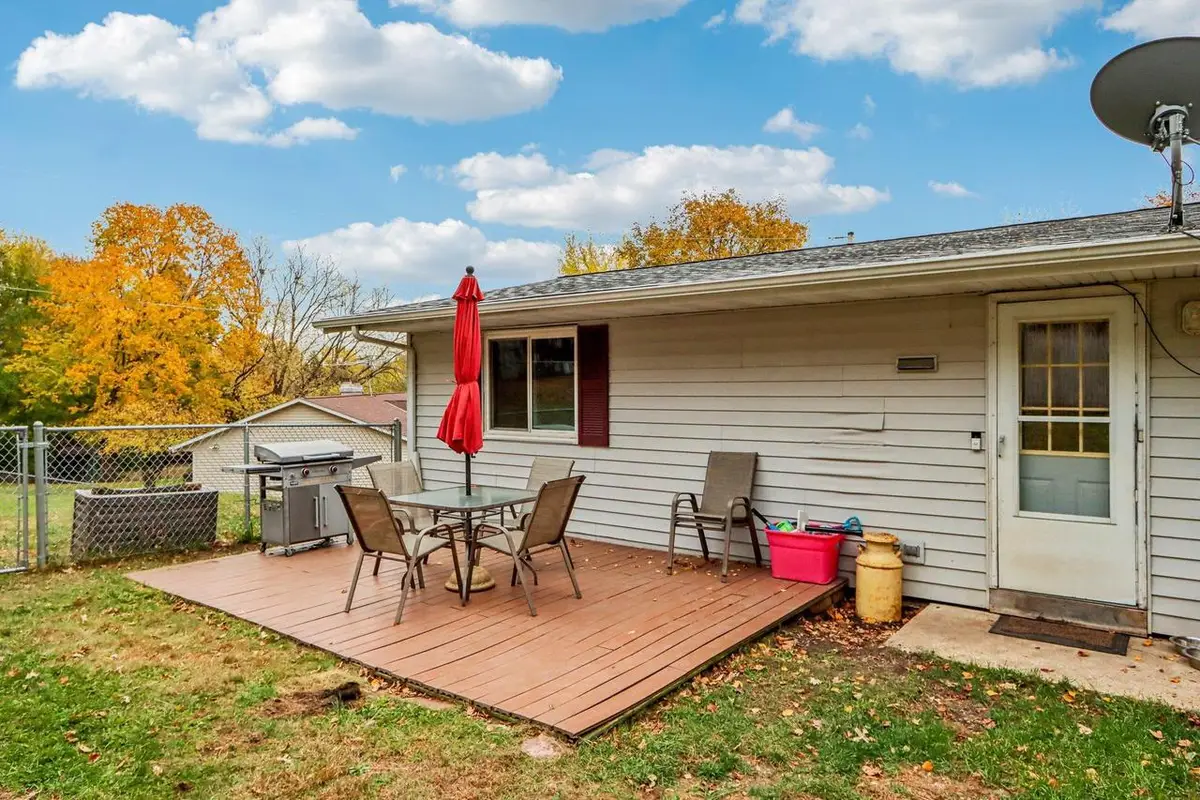 1526 Manor Drive, Janesville, WI 53548 - #1