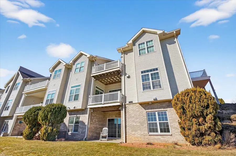 W11558 Island View Court, Lodi, WI 53555 - #2