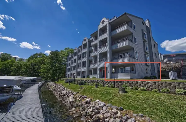 530 E Hiawatha Drive #208, Wisconsin Dells, WI 53965