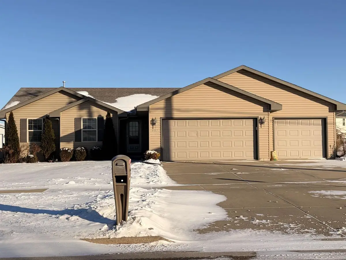 4413 E Milwaukee Street, Janesville, WI 53546 - Image #1
