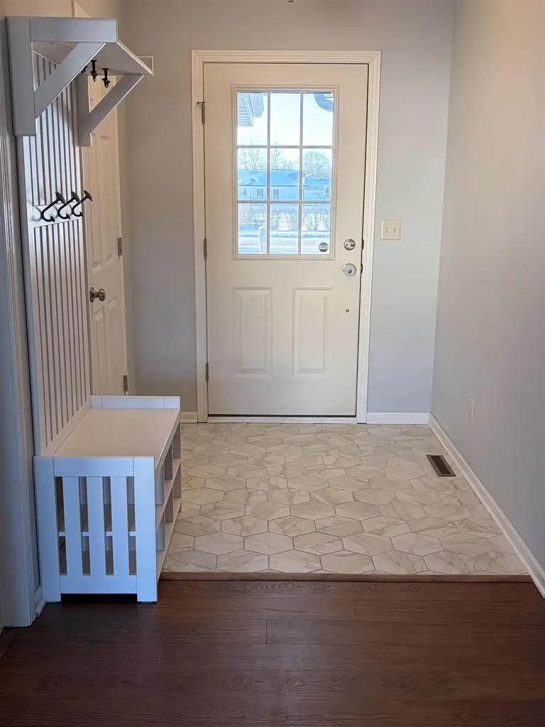 4413 E Milwaukee Street, Janesville, WI 53546 - Image #2