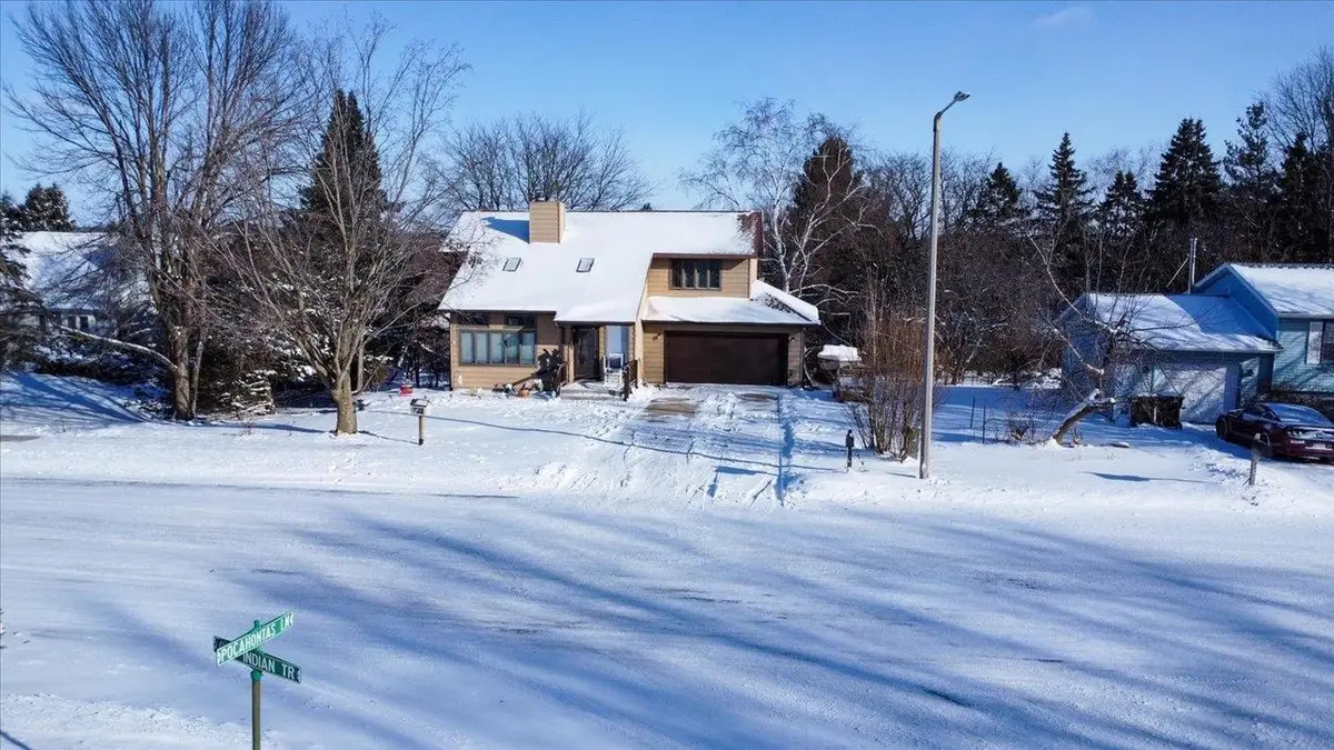400 Old Indian Trail, Deforest, WI 53532 - Image #1