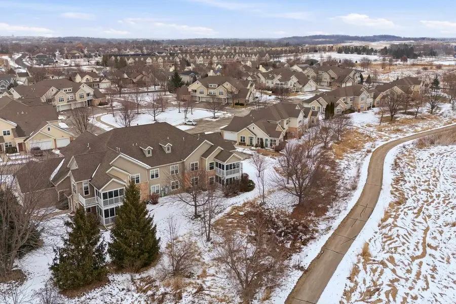 45 Corner Stone Way #48, Fitchburg, WI 53711 - #2