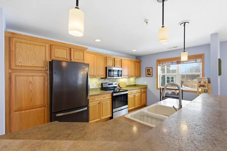 45 Corner Stone Way #48, Fitchburg, WI 53711 - #3