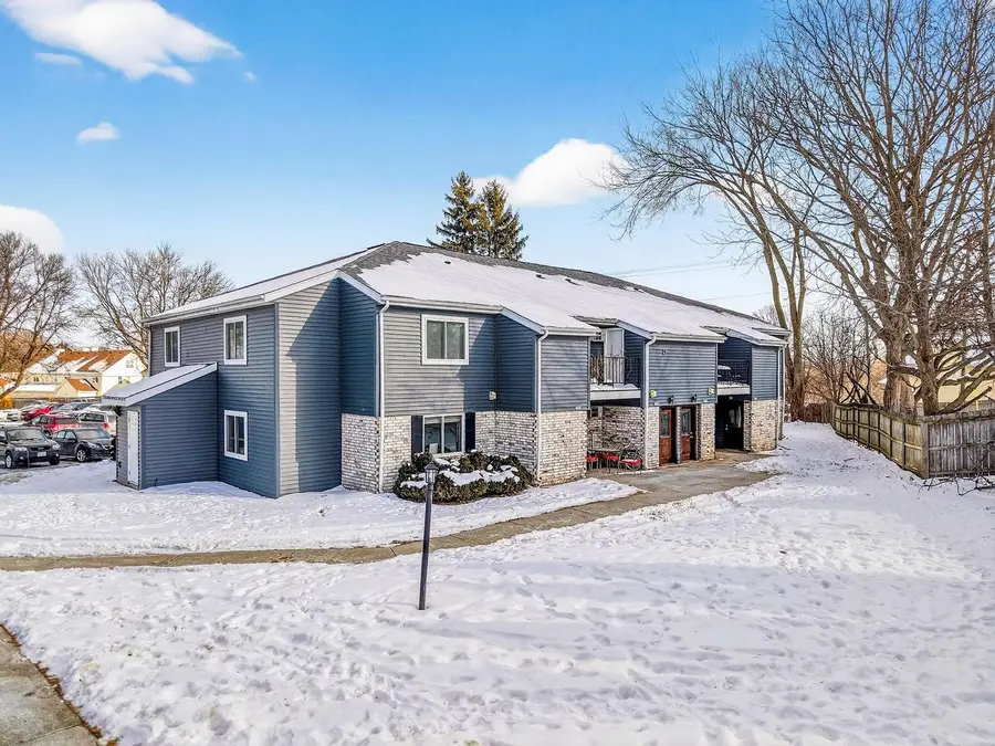 1501 Whispering Pines Way, Fitchburg, WI 53713 - #3