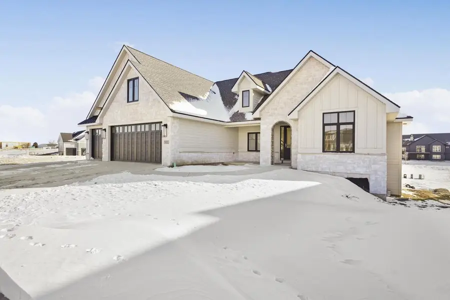 1102 Winn Drive, Waunakee, WI 53597 - Image #2