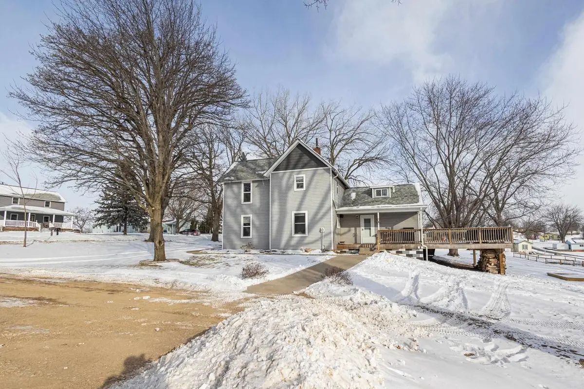 94 County J Road, Benton, WI 53803 - Image #1
