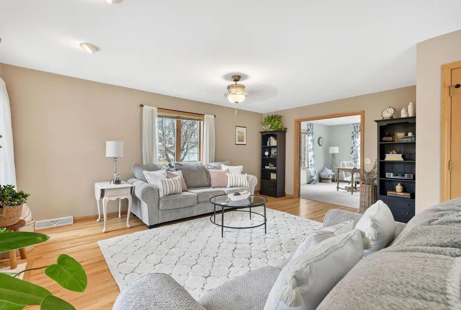 5700 FRUSHER Lane, Fitchburg, WI 53711 - #2