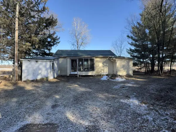 W5774 N Island Drive, Endeavor, WI 53930