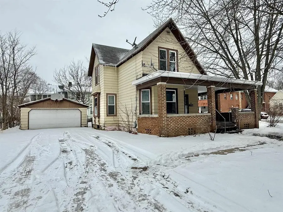 860 Elm Street, Beloit, WI 53511 - Image #2