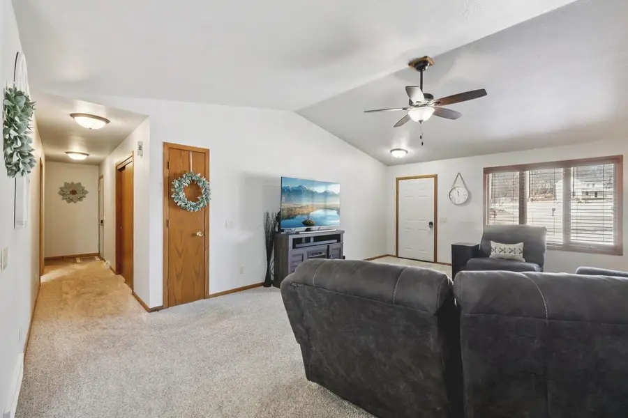 839 Kimseth Circle, Deerfield, WI 53531 - Image #2