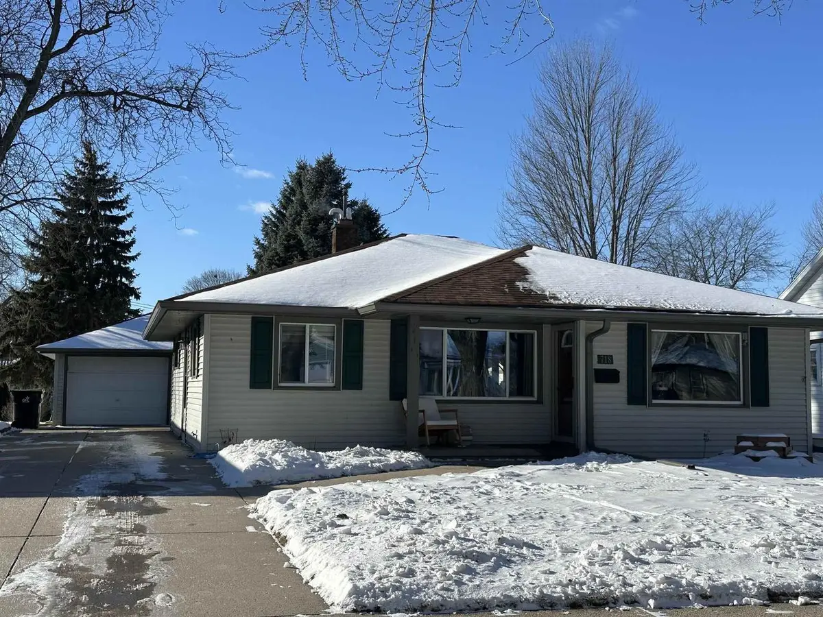 718 Grove Street, Beaver Dam, WI 53916 - #1