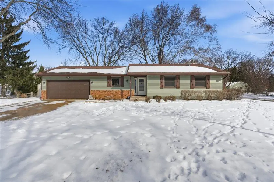 2 W Spyglass Court, Madison, WI 53717 - #3