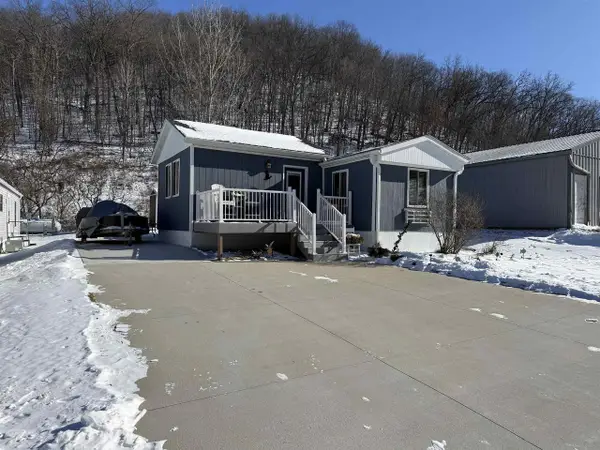 1930 Hideaway Hills Lane #8, Lansing, IA 52151