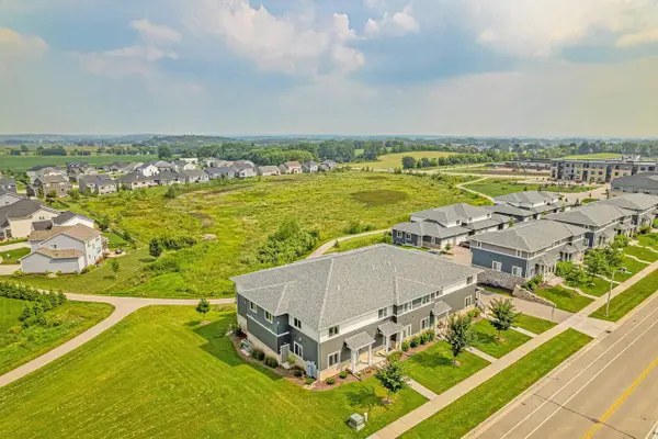 5501 PRAIRIE PLACE Drive, Mcfarland, WI 53558