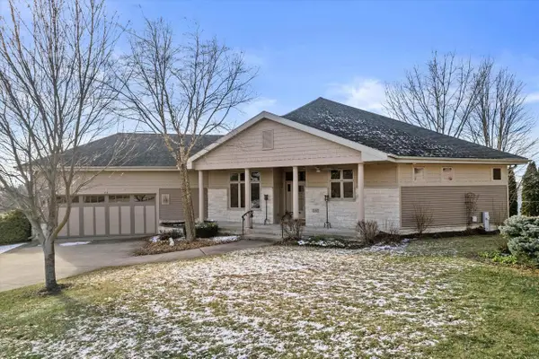 216 Steeple Court, Johnson Creek, WI 53038