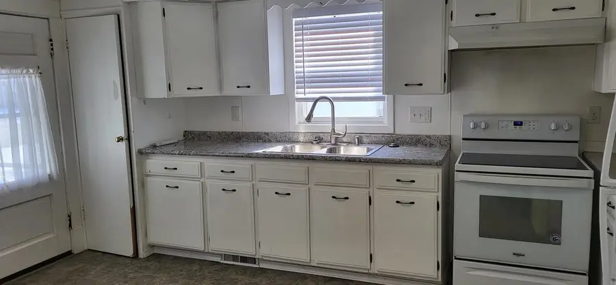 104 - 104 1/2 Mechanic Street, Edgerton, WI 53534 - #3