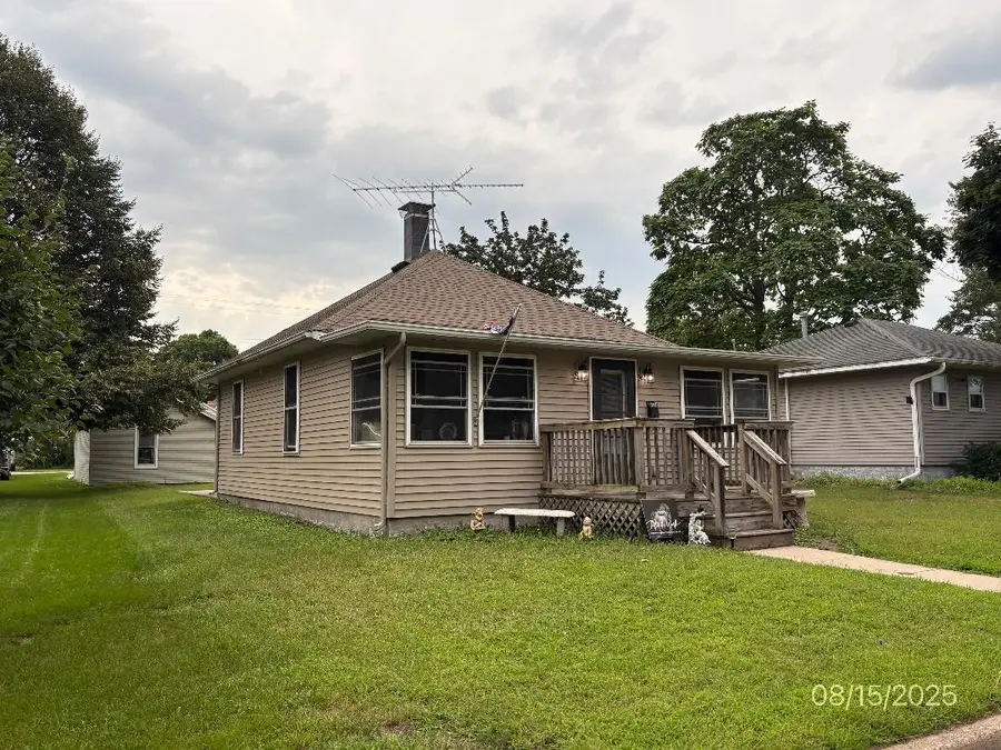 618 N Wacouta Avenue, Prairie Du Chien, WI 53821 - Image #3