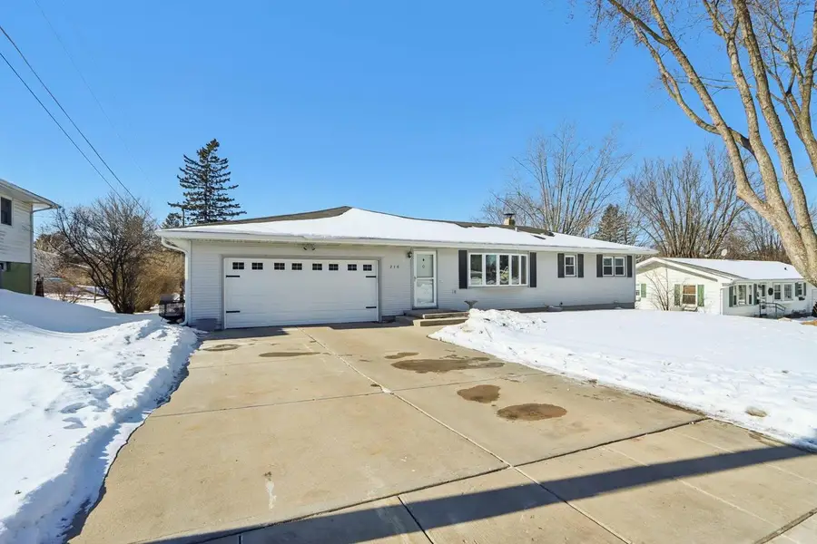 216 Reigstad Street, Deforest, WI 53532 - #2