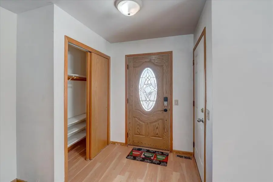 203 Cody Circle, Marshall, WI 53559 - #3