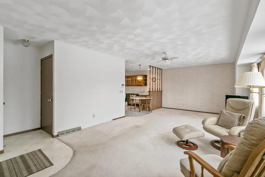 727 11th Street, Baraboo, WI 53913 - #3