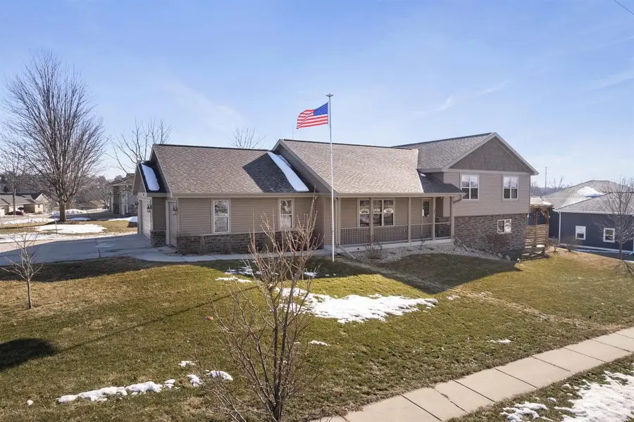 901 Blue Mounds Street, Mount Horeb, WI 53572 - #3