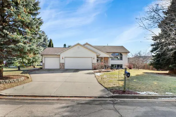 2045 Innsbrooke Drive, Sun Prairie, WI 53590
