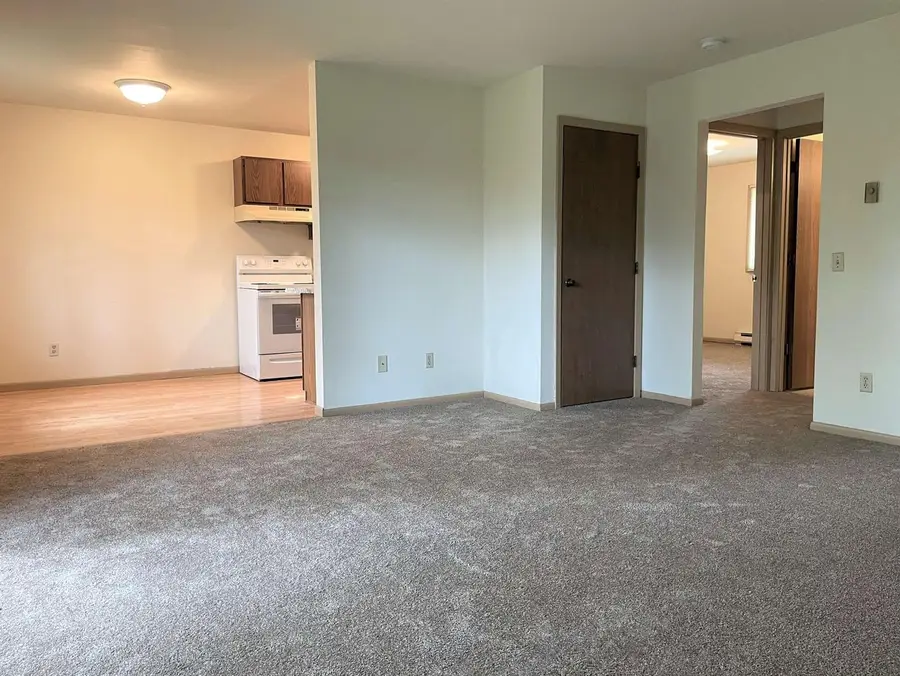 914 N Oak Street, Madison, WI 53704 - #3