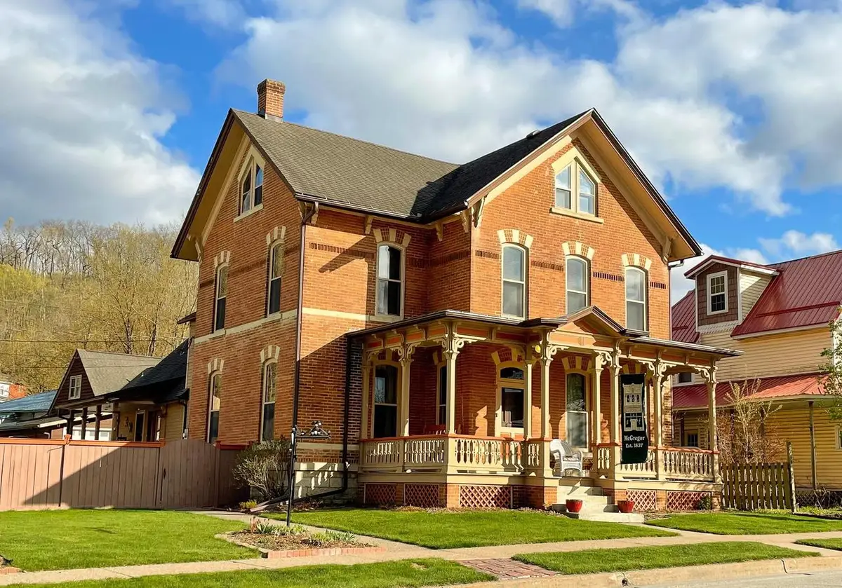 629 Main Street, McGregor, IA 52157 - #1