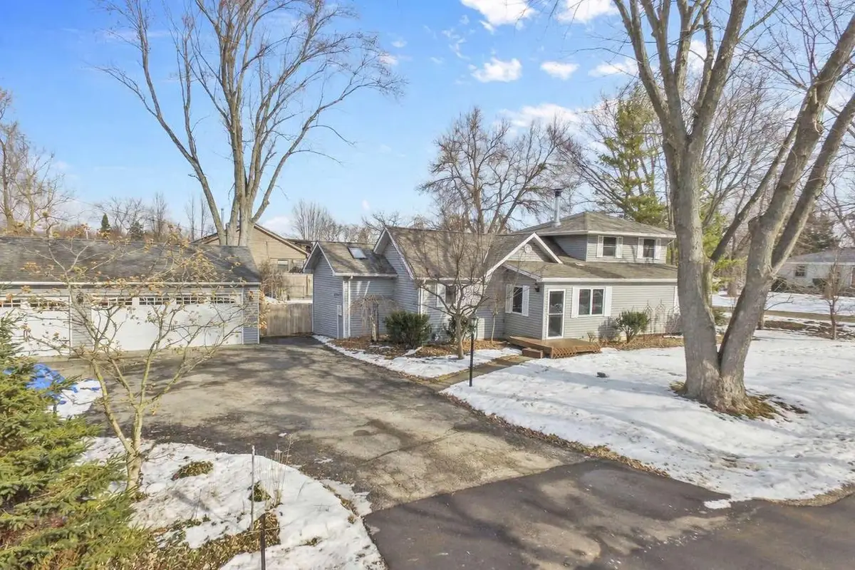 22010 122nd Street, Bristol, WI 53104 - #1