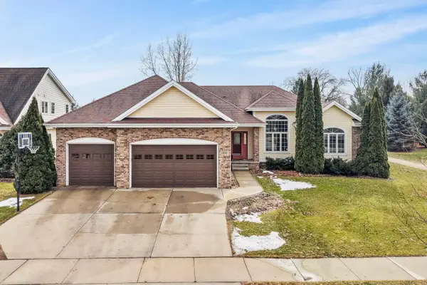 1232 Dartmouth Drive, Waunakee, WI 53597
