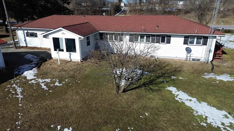 W10035 Highway 82, Elroy, WI 53929 - #2