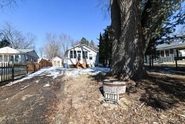 1101 Birch Haven Circle, Monona, WI 53716