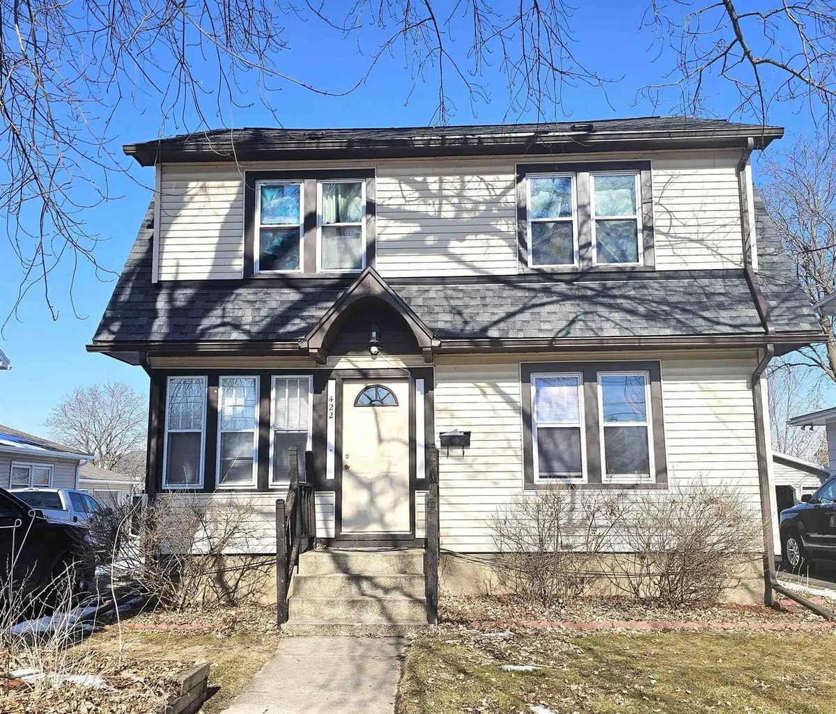 422 Jackson Street, Waupun, WI 53963 - #1