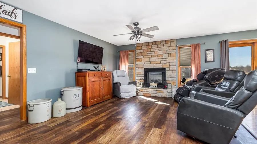 324 Diamond Oaks Drive, Dodgeville, WI 53533 - #3