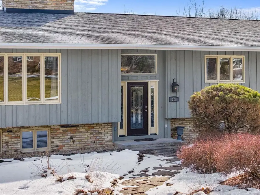 128 Monroe Street, Baraboo, WI 53913 - #2