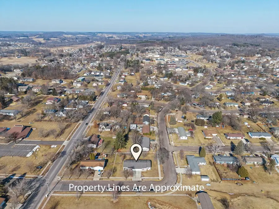 1107-1111 12th Street, Reedsburg, WI 53959 - #3