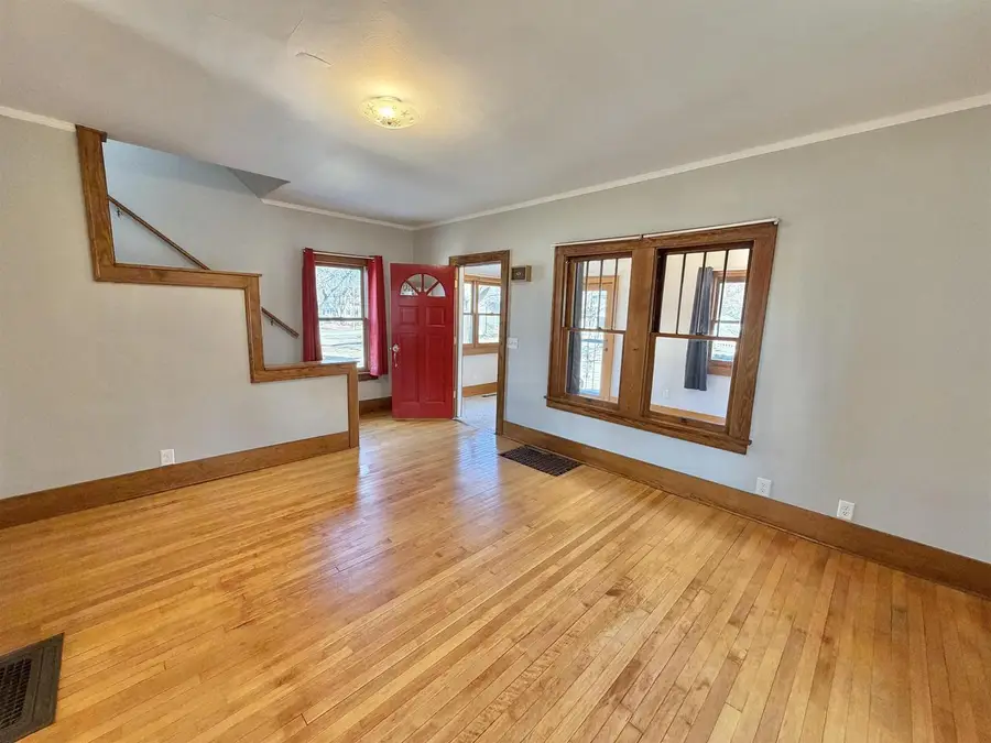 1142 W Jackson Street, Beloit, WI 53511 - #2