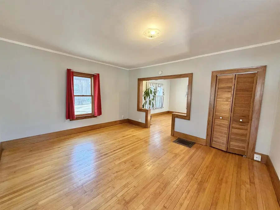 1142 W Jackson Street, Beloit, WI 53511 - #3