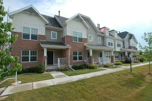 707 Cricket Lane #5, Middleton, WI 53562