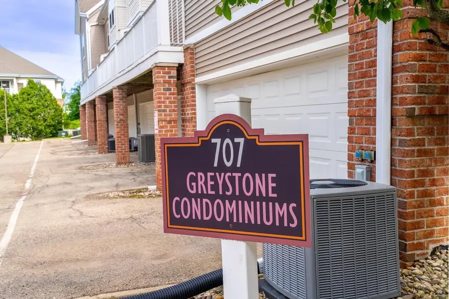 707 Cricket Lane #5, Middleton, WI 53562 - #2