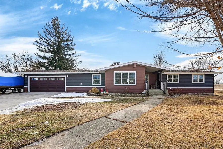 306 W Nichols Street, Albany, WI 53502 - #2