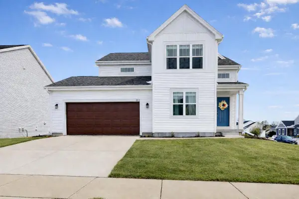993 Clover Lane, Deforest, WI 53532